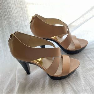 Michael Kors tan leather heels size 7 very comfy